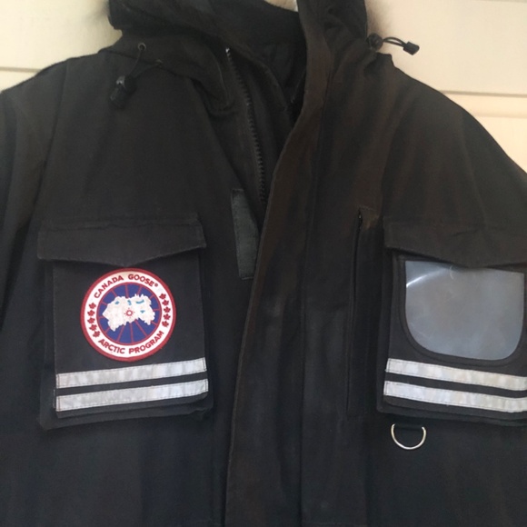 Canada goose parka - Picture 2 of 5